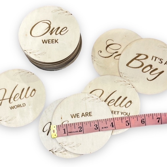 Monthly Milestone Marker Disc for Baby, Wooden Baby Month Marker Cards - Picture 2 of 6